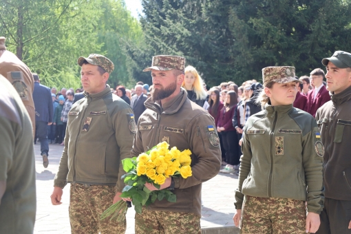 Пам’ятаємо кожного і кожну, хто віддав своє життя заради життя України!